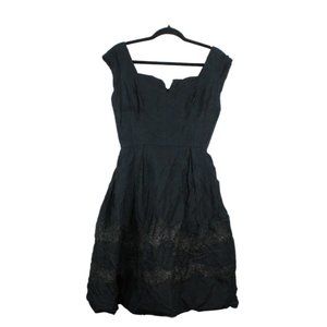 *Vintage Bernetti Black Heart Shape Neckline Lace Detail Bodycon Dress